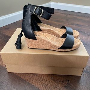 Ugg Wedge sandal with tassel